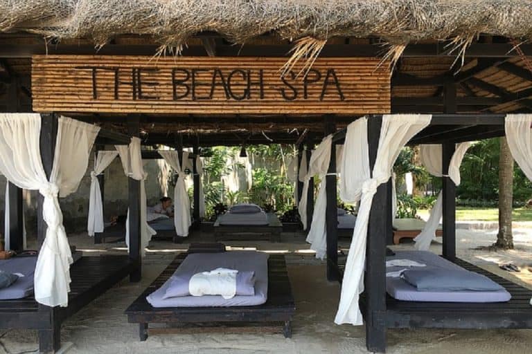Se faire masser à la plage : est-ce une bonne idée ?