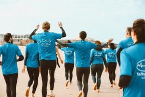 Team building à la plage : pourquoi et comment ?