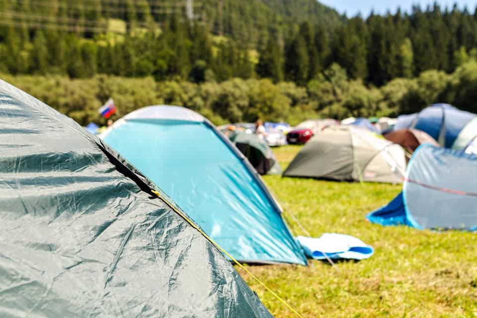 Camper en été : 3 conseils indispensables