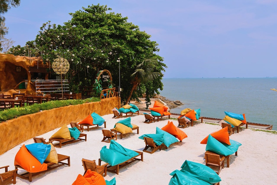 Découvrez le Kit pour une journée plage confortable : accessoires essentiels pour profiter de l’été, du soleil et du bord de mer.